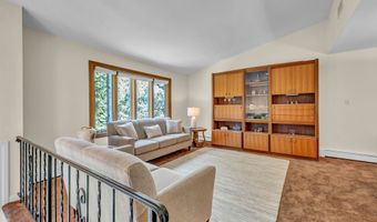 14 3 Partners Rd, Danbury, CT 06811