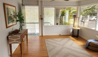 327 Hualani St B, Kailua, HI 96734