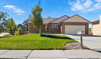 4417 EVERTON Dr, Cheyenne, WY 82009