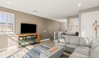 11261 Essence Point Ave 101, Las Vegas, NV 89135