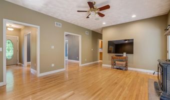 34 Peabody Dr, Brentwood, NH 03833