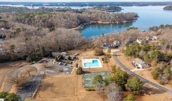 315 Lakefront Dr, Anderson, SC 29626