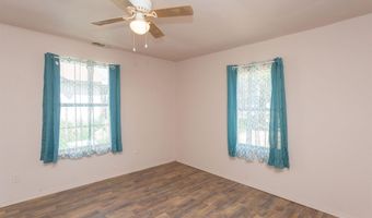 805 W Washington Ave, Artesia, NM 88210