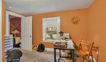 100 Adams Rd, Bloomfield, CT 06002