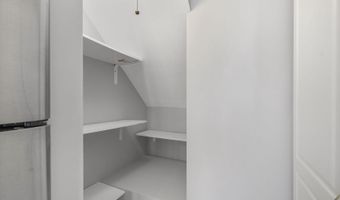 2801 16TH Rd S 2801A, Arlington, VA 22204