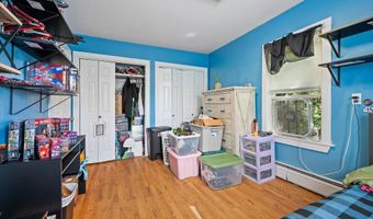 327 French St, Bangor, ME 04401