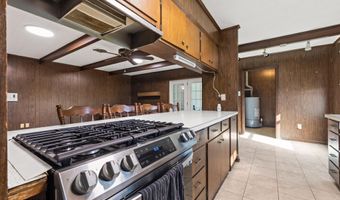 504 Orange Dr, Abbeville, LA 70510