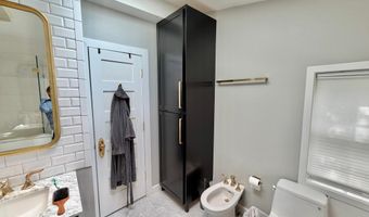7538 MORNINGSIDE Dr NW, Washington, DC 20012