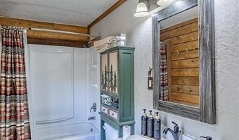 4 Whit Creek Rd, Cody, WY 82414