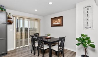 2832 21st St SW, Altoona, IA 50009