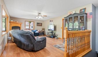901 Geneva Dr, Alexandria, MN 56308