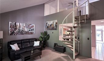 565 Smithfield Rd C6, North Providence, RI 02904