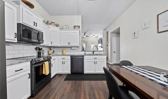209 Bridgewater Dr, Barling, AR 72923