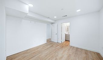 300 E 25th, Los Angeles, CA 90011