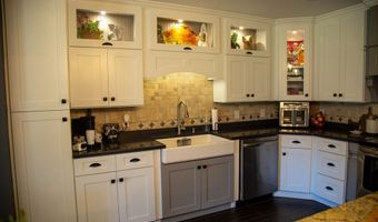 2612 Buck Head Rd, Baxley, GA 31513