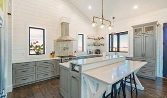 560 Talons Reach Run, Berthoud, CO 80513