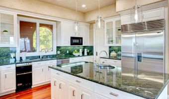 1340 Crestmont Dr, Angwin, CA 94508