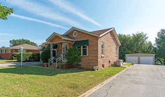 1703 S Mission St, Anadarko, OK 73005