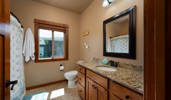 402 Circle F Trl, Bozeman, MT 59718