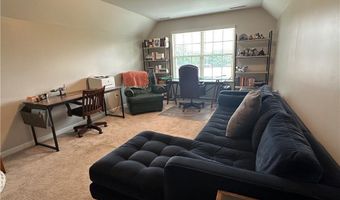 107 Saddlebrook Dr, Advance, NC 27006