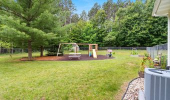 6383 KELLY JO Dr, Abrams, WI 54101