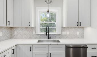 59 Club House Rd, Coventry, RI 02816