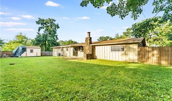 202 Big Tree Dr, Bentonville, AR 72712