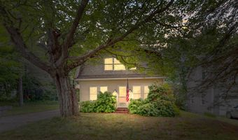 89 Pride Rd, Auburn, ME 04210