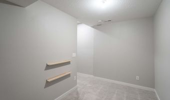 3522 NE Winding Trail Dr, Ankeny, IA 50021