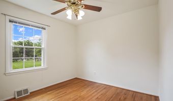 8524 DOTER Dr, Alexandria, VA 22308