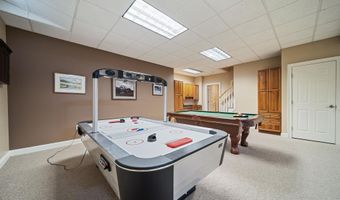 3 Baldwin Ln, Bedford, NH 03110