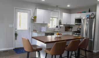 19780 Armada Ridge Rd, Armada, MI 48005