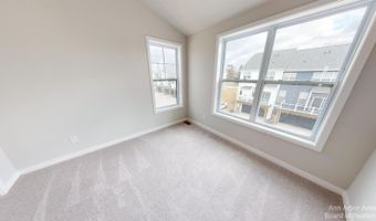 2877 Rayfield Ave, Ann Arbor, MI 48105
