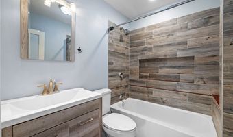 2210 Vodeli St, Beechview, PA 15216