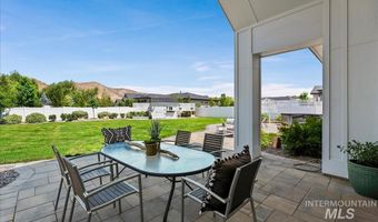 9622 W Sparks Lake Ct, Boise, ID 83714