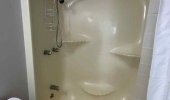 236 Sewall St, Augusta, ME 04330