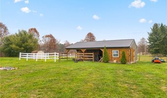 7374 Virginia Rd, Atwater, OH 44201