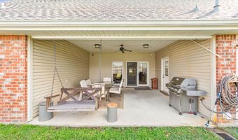 302 Riverside Dr, Berwick, LA 70342