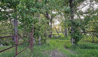 21 Old Boulder Rd, Big Timber, MT 59011