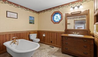 435 5th St, Ashville, AL 35953