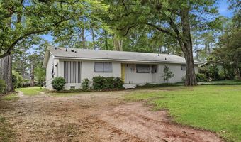 1812 Dawson Rd, Albany, GA 31707