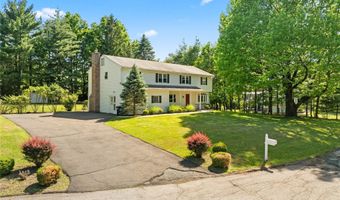 5 Daisy Ct, Airmont, NY 10901