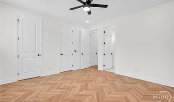 906 E 33rd St, Savannah, GA 31401