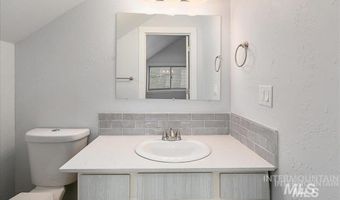 2304 N Montana Ave, Caldwell, ID 83605