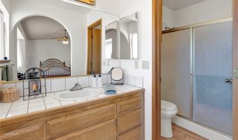 21930 Mohican Ave, Apple Valley, CA 92307