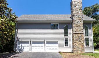 7009 PERSIMMON TREE Rd, Bethesda, MD 20817