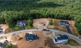 33 Cassidy Trl, Coventry, RI 02816