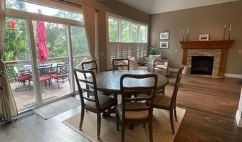 3906 NE Cadbury Ave, Bentonville, AR 72712