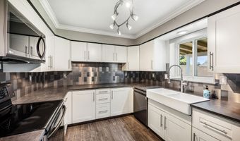 1412 W PALOMINO Dr, Chandler, AZ 85224
