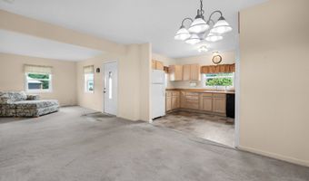 97 DRESDEN St, Astoria, OR 97103